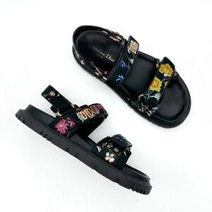 CHRISTIAN DIOR DiorACT Sandal Black Floral Embroidered Size 39 US 8.5 Chunky Dad